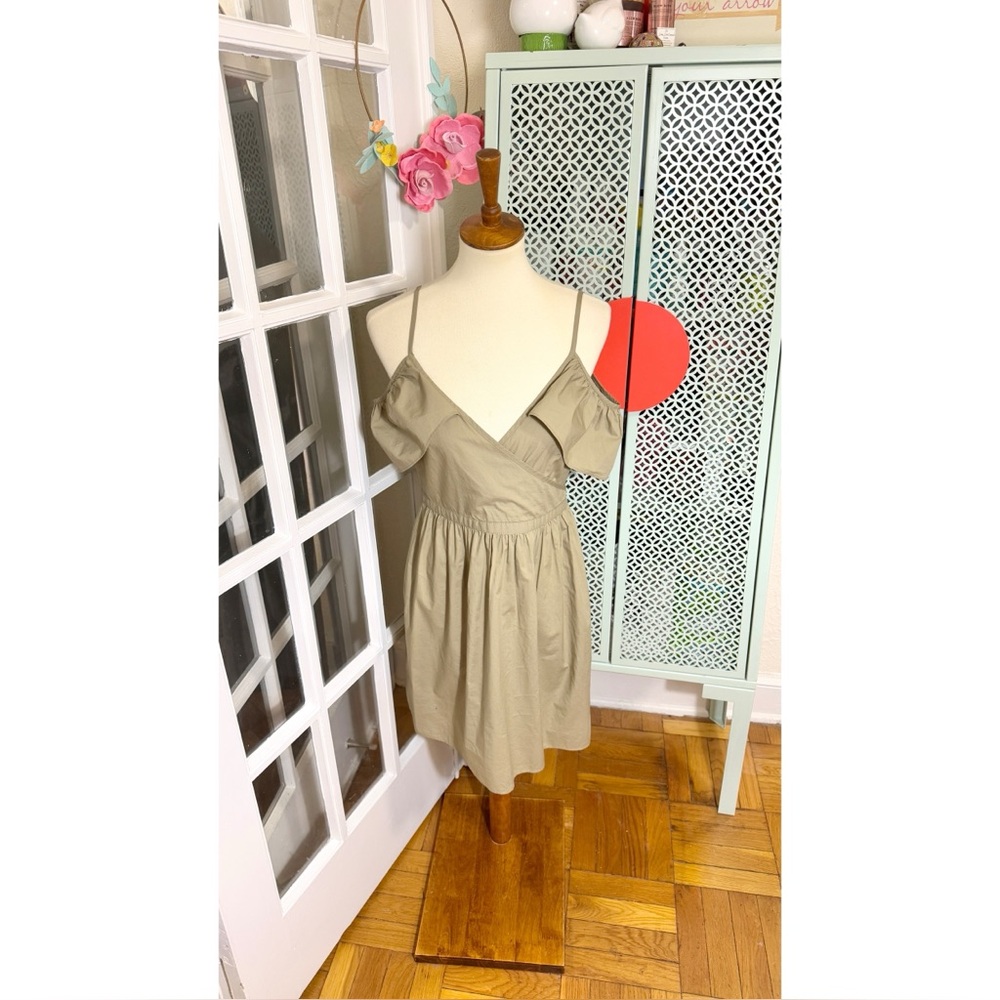 NWT Madewell Khaki Cold Shoulder Ruffle Dress